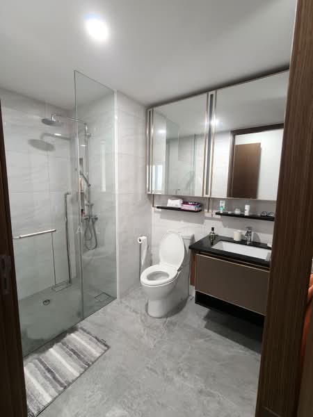 Normanton Park Condominium For Sale at S$ 2,050,000 | PropertyGuru Singapore - Bathroom