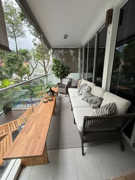 The Mercury Condominium For Sale at S$ 2,780,000 | PropertyGuru Singapore - Balcony