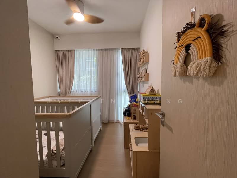 Treasure at Tampines Condominium For Sale at S$ 1,860,000 | PropertyGuru Singapore - Bedroom 2