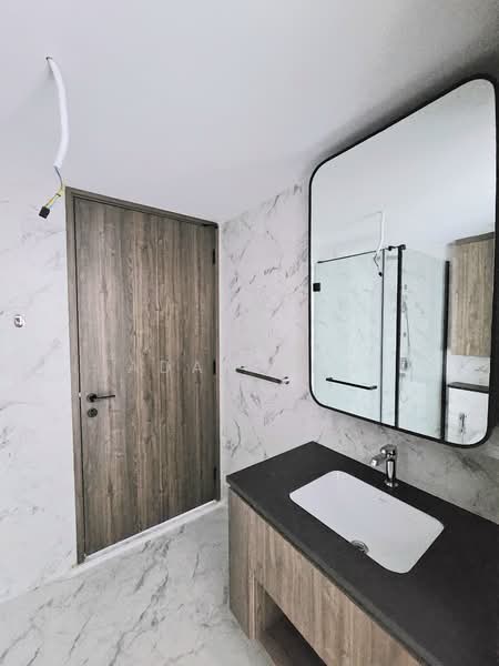 Sceneca Residence, 26 Tanah Merah Kechil Link, 1 Bedroom, 538 sqft, Condominium For Sale, by Adam Tng, 500062752 - Bathroom - PropertyGuru.com.sg