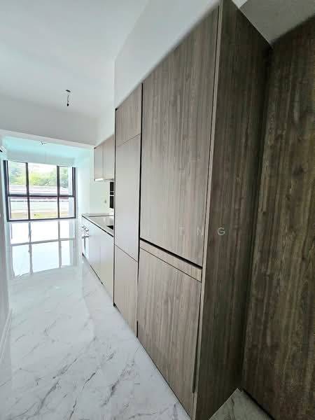 Sceneca Residence, 26 Tanah Merah Kechil Link, 1 Bedroom, 538 sqft, Condominium For Sale, by Adam Tng, 500062752 - Kitchen - PropertyGuru.com.sg
