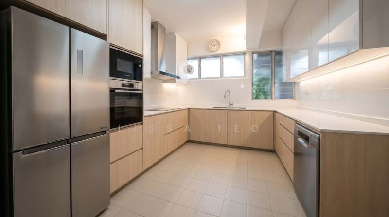 Faber Garden Townhouse Town House For Sale at S$ 5,500,000 | PropertyGuru Singapore - Kitchen