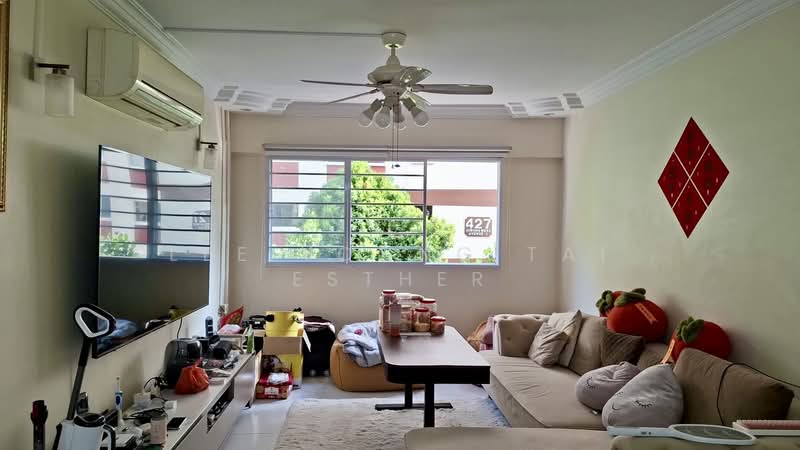 430 Jurong West Avenue 1, 430 Jurong West Avenue 1, 3 Bedrooms, 1,108 sqft, HDB Flat For Sale, by Lee Yoong Tai Esther, 500062758 - Living Room - PropertyGuru.com.sg