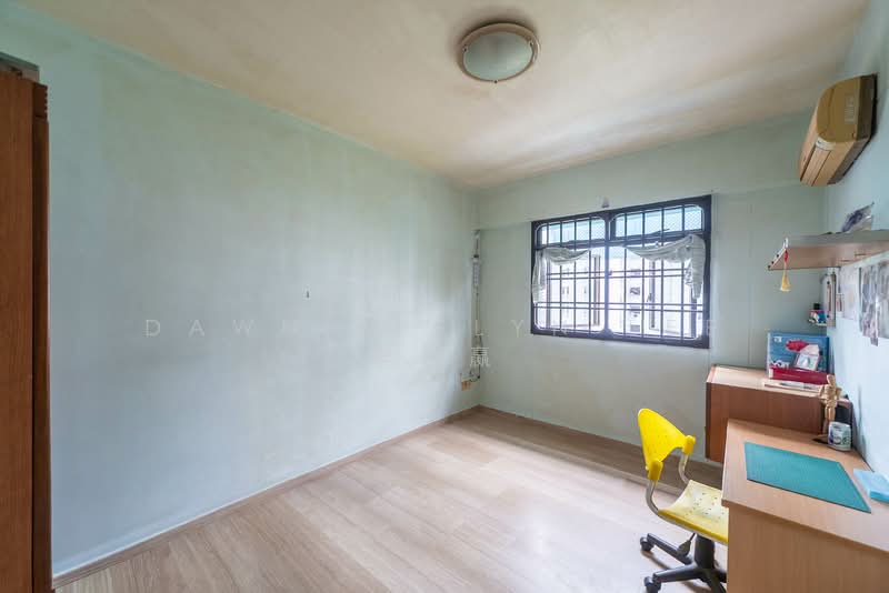 501A Wellington Circle HDB Flat For Sale at S$ 650,000 | PropertyGuru Singapore - Study
