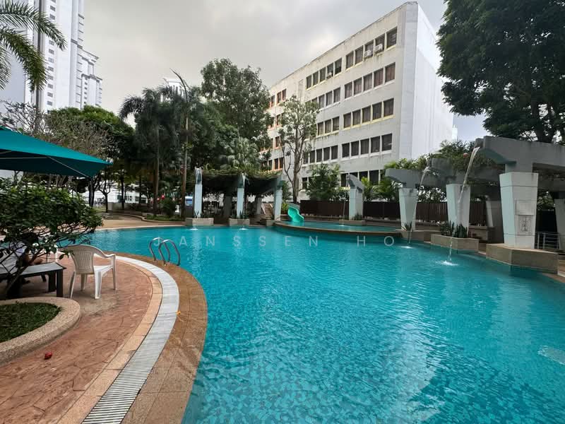 Hillview Regency, 28 Bukit Batok East Avenue 2, Room Rental, 150 sqft, Condominium For Rent, by Janssen Ho, 500062772 - Exterior - PropertyGuru.com.sg