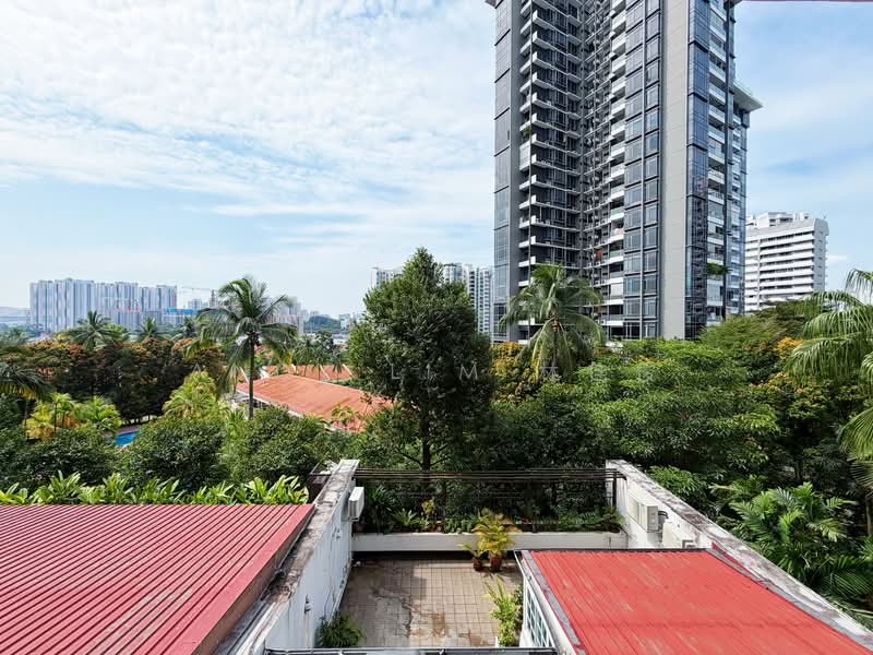 Ridgewood Condominium Condominium For Sale at S$ 2,700,000 | PropertyGuru Singapore - Exterior