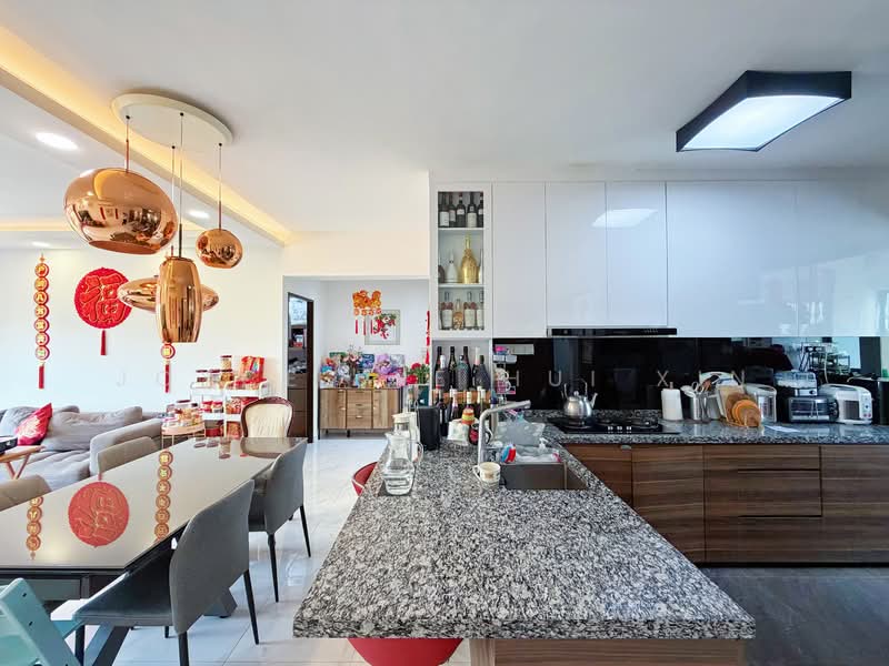 Ridgewood Condominium Condominium For Sale at S$ 2,700,000 | PropertyGuru Singapore - Kitchen