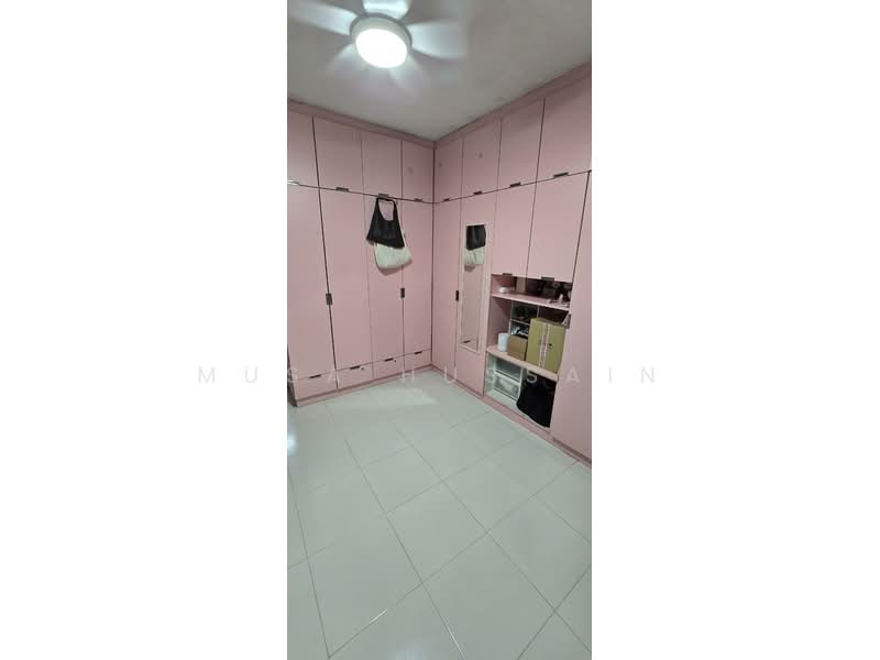 402 Choa Chu Kang Avenue 3 HDB Flat For Sale at S$ 580,000 | PropertyGuru Singapore - Interior