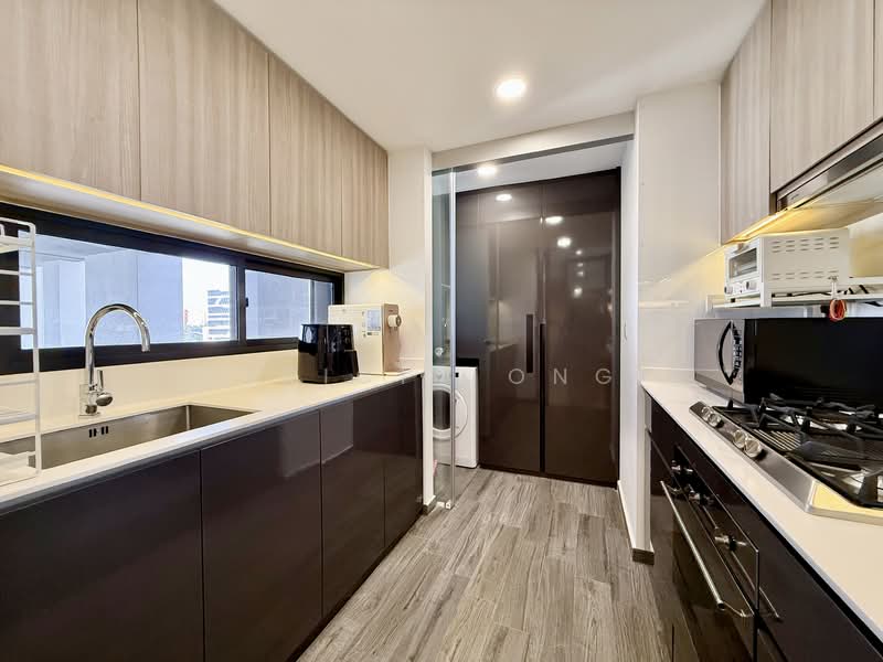 Botanique at Bartley Condominium For Sale at S$ 2,300,000 | PropertyGuru Singapore - Kitchen