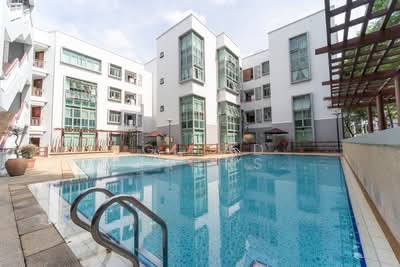 For Rent - Gold Palm Mansions