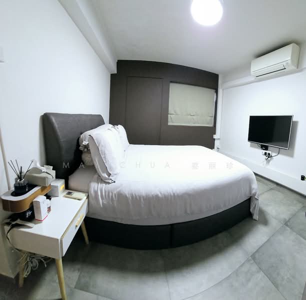 59 Marine Terrace HDB Flat For Sale at S$ 610,000 | PropertyGuru Singapore - Master Bedroom with attached bath