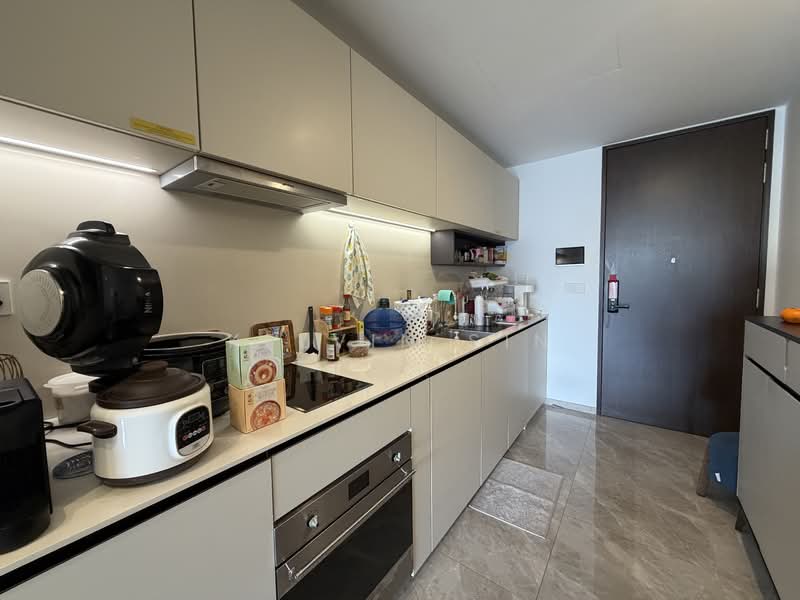 JadeScape Condominium For Sale at S$ 1,850,000 | PropertyGuru Singapore - Kitchen