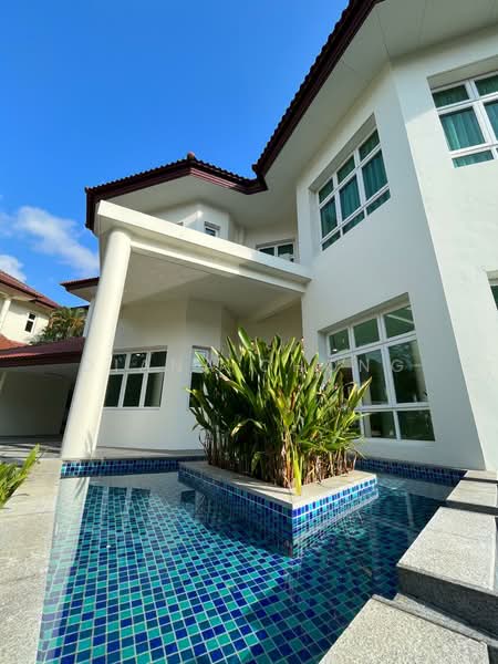Renovated & Spacious 6 bedroom GCB at Ridout Road, , 6 Bedrooms, 8,758 sqft, Good Class Bungalow For Rent, by Diana Chong, 500062846 - Exterior - PropertyGuru.com.sg