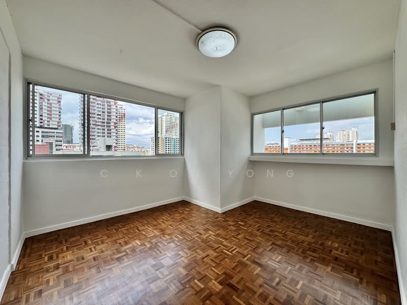 179 Toa Payoh Central HDB Flat For Sale at S$ 650,000 | PropertyGuru Singapore - Interior