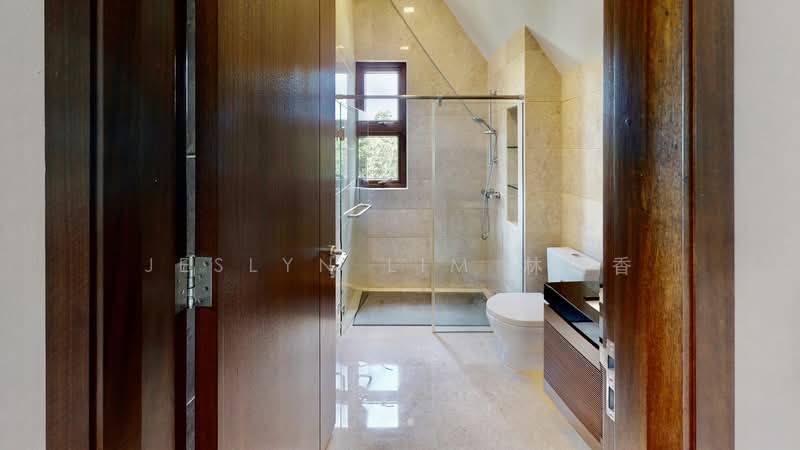 Beautiful Modern Bungalow with Pool and Lift surrounded by nature greenery, , 6 Bedrooms, 9,100 sqft, Bungalow House For Rent, by Jeslyn Lim 林瑞香, 500062915 - Bathroom - PropertyGuru.com.sg