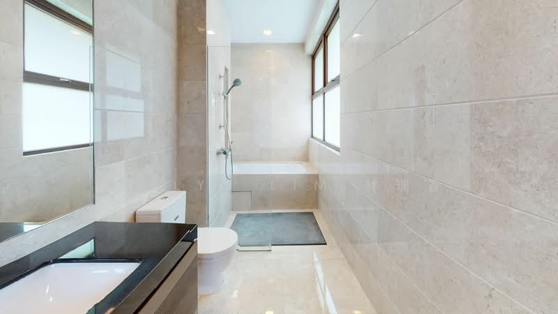 Beautiful Modern Bungalow with Pool and Lift surrounded by nature greenery, , 6 Bedrooms, 9,100 sqft, Bungalow House For Rent, by Jeslyn Lim 林瑞香, 500062915 - Bathroom - PropertyGuru.com.sg