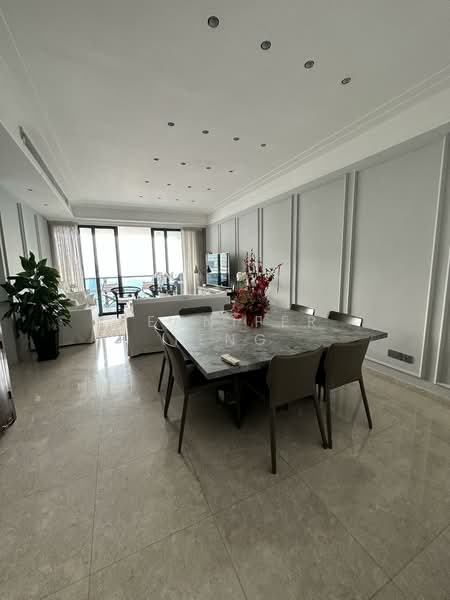 Marina Bay Suites, 3 Central Boulevard, 4 Bedrooms, 2,045 sqft, Apartment For Rent, by Jennifer Teng, 500062917 - Living Room - PropertyGuru.com.sg