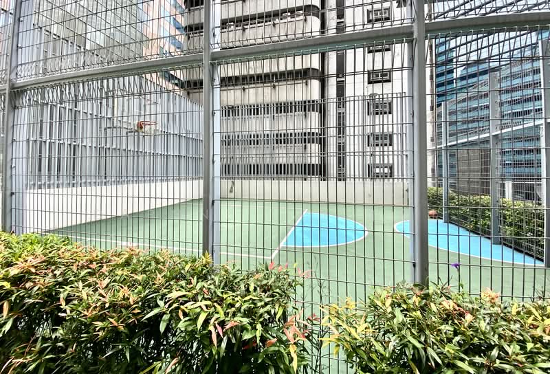 Lumiere Apartment For Sale at S$ 1,255,000 | PropertyGuru Singapore - Half basketball court