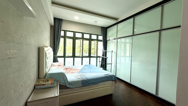 Hume Park II Condominium For Sale at S$ 1,850,000 | PropertyGuru Singapore