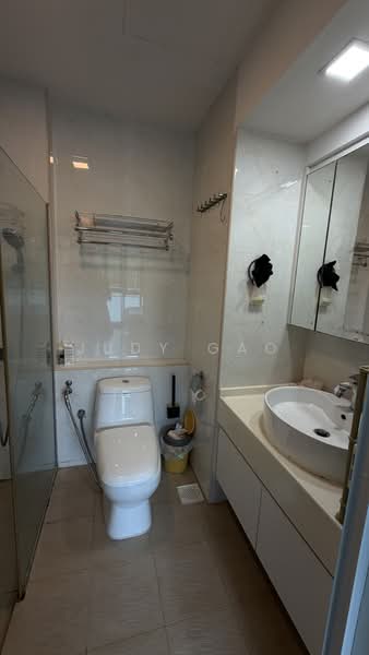 Hume Park II Condominium For Sale at S$ 1,850,000 | PropertyGuru Singapore