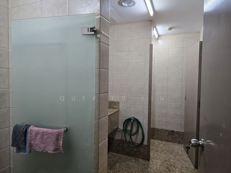 Come Check out B1 @ Kaki Bukit with Levels 1, 2, 3 Avail & Near MRT!, , 5,470 sqft, Light Industrial (B1) For Rent, by Quek Fu Jin, 500062927 - Bathroom - CommercialGuru.com.sg