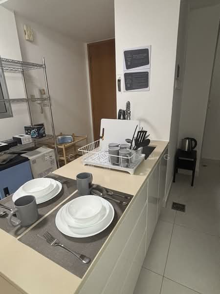 The Centris, 65 Jurong West Central 3, Room Rental, 100 sqft, Apartment For Rent, by Rick Yeong 杨祖耀, 500062928 - Kitchen - PropertyGuru.com.sg