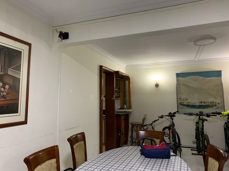 545 Ang Mo Kio Avenue 10, 545 Ang Mo Kio Avenue 10, 3 Bedrooms, 1,200 sqft, HDB Flat For Rent, by Raj ., 500062930 - Dining Room - PropertyGuru.com.sg