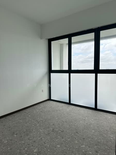 One Pearl Bank Condominium For Sale at S$ 1,750,000 | PropertyGuru Singapore - Interior