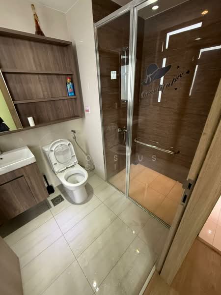 Sol Acres Executive Condominium For Sale at S$ 1,500,000 | PropertyGuru Singapore - Bathroom