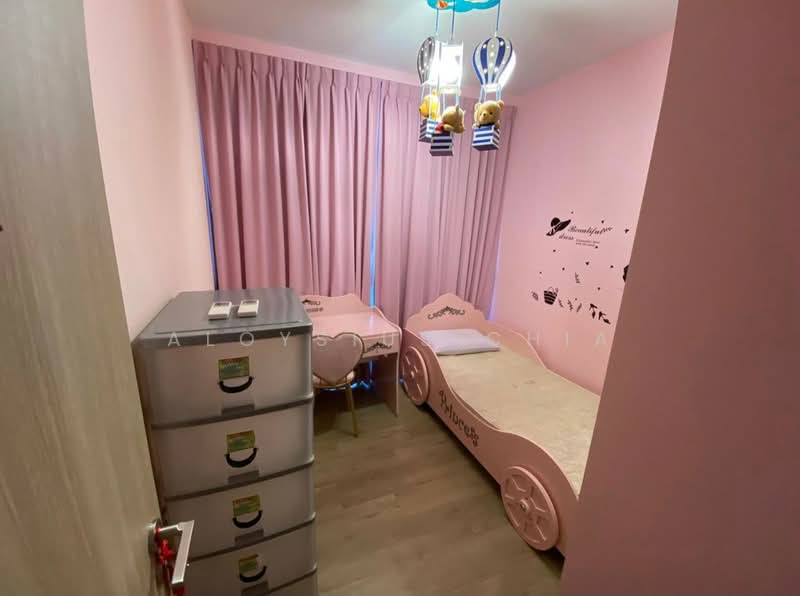 Sol Acres Executive Condominium For Sale at S$ 1,500,000 | PropertyGuru Singapore - Bedroom