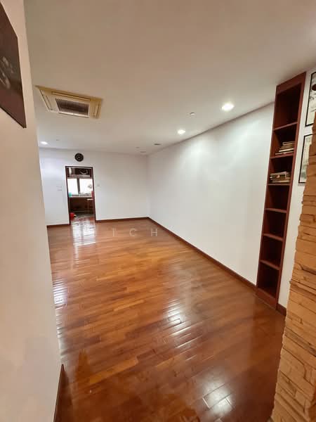 Innovation Place, 25 Mandai Estate, 1,615 sqft, Factory / Workshop (B2) For Sale, by Mitch Soh, 500062979 - Living Room - CommercialGuru.com.sg