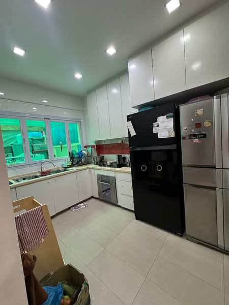 Ardisia Garden Corner Terrace For Sale at S$ 3,500,000 | PropertyGuru Singapore - Kitchen