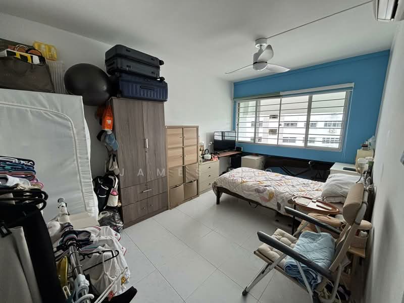 666 Jalan Damai HDB Flat For Sale at S$ 798,000 | PropertyGuru Singapore - Bedroom