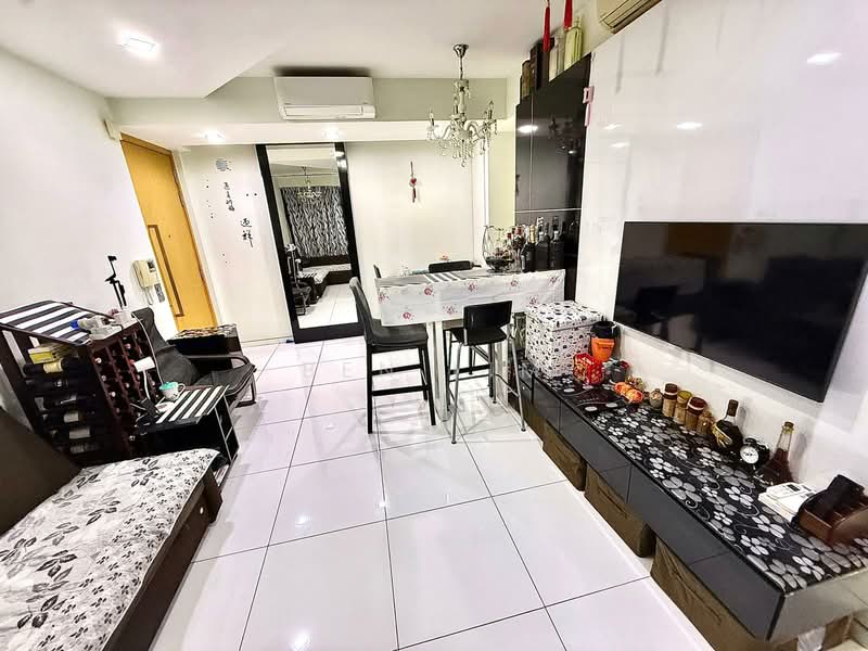 Riviera 38 Condominium For Sale at S$ 1,250,000 | PropertyGuru Singapore - Living Room