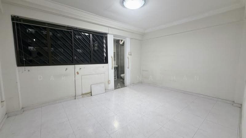 468 Jurong West Street 41, 468 Jurong West Street 41, Boon Lay / Jurong / Tuas, 3 Bedrooms, 1,055 sqft, HDB Flat For Sale, by Darryl Jonathan Tan, 500063009 - Master Bedroom - PropertyGuru.com.sg