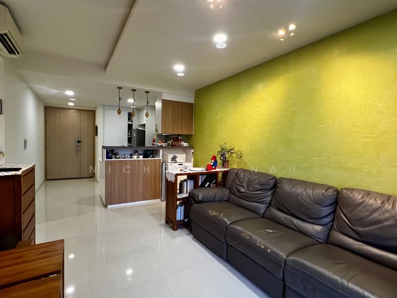 Ripple Bay Condominium For Sale at S$ 1,280,000 | PropertyGuru Singapore - Living Room