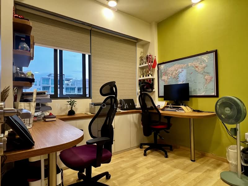 Ripple Bay Condominium For Sale at S$ 1,280,000 | PropertyGuru Singapore - Study