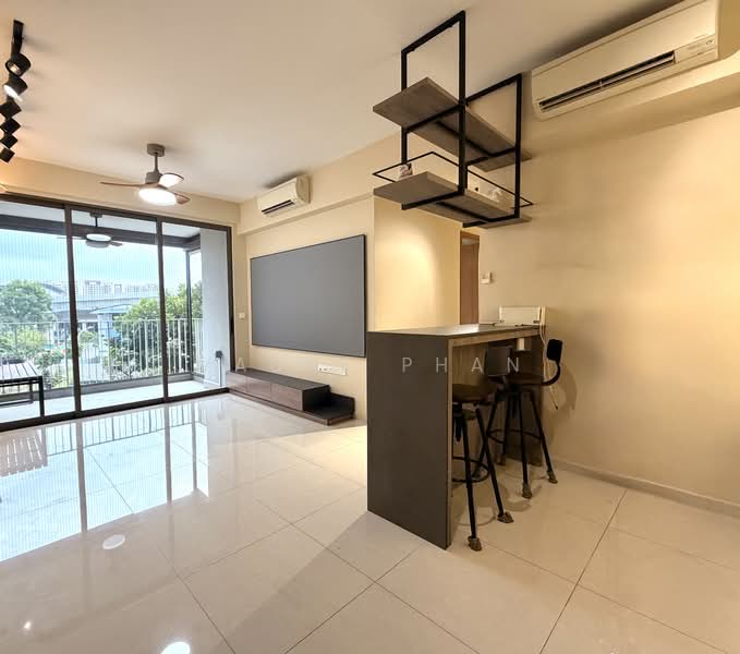 Rivercove Residences EC, 20 Anchorvale Ln, 3 Bedrooms, 958 sqft, Condominium For Rent, by Vaune Phan, 500063027 - Living Room - PropertyGuru.com.sg