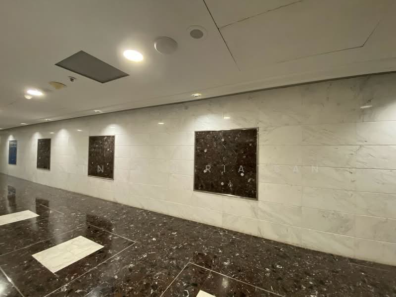 International Plaza, 10 Anson Road, 527 sqft, Office For Rent, by Linda Wiriatsan, 500063045 - Corridor - CommercialGuru.com.sg