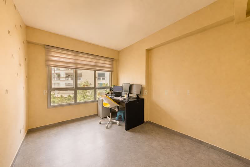 875B Tampines Street 86 HDB Flat For Sale at S$ 720,000 | PropertyGuru Singapore - Study