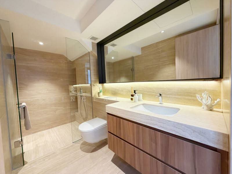 MOUNT SINAI Semi-Detached House For Sale at S$ 12,800,000 | PropertyGuru Singapore - Bathroom