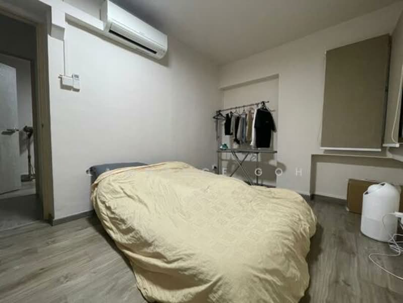 248 Compassvale Road HDB Flat For Sale at S$ 950,000 | PropertyGuru Singapore - Bedroom