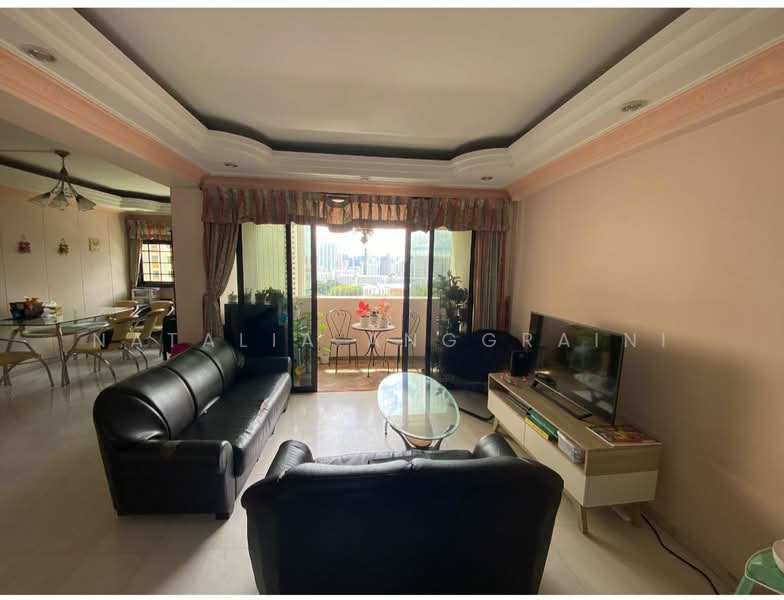 35 Lorong 5 Toa Payoh, 35 Lorong 5 Toa Payoh, Room Rental, 180 sqft, HDB Flat For Rent, by Natalia Anggraini, 500063082 - Living Room - PropertyGuru.com.sg