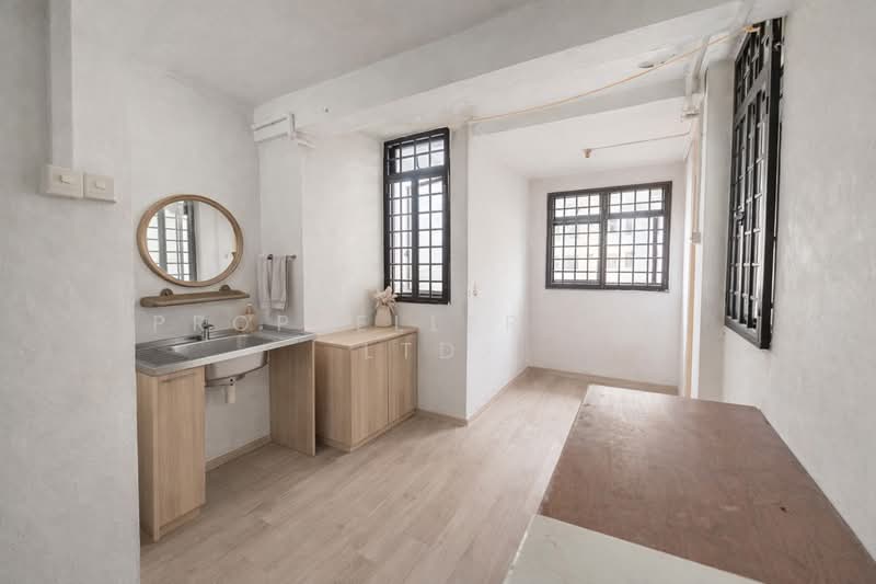 82 Commonwealth Close HDB Flat For Sale at S$ 339,999 | PropertyGuru Singapore - Interior