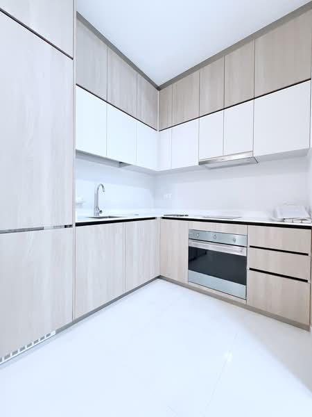 Sturdee Residences, 10 Beatty Road, 2 Bedrooms, 657 sqft, Condominium For Rent, by Don Cheng, 500063093 - Kitchen - PropertyGuru.com.sg