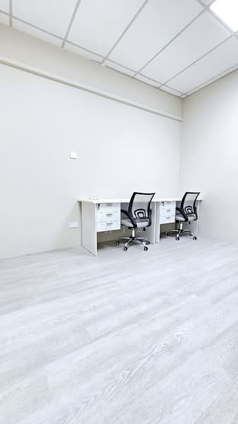 Midview City, 18 Sin Ming Lane, 205 sqft, Light Industrial (B1) For Rent, by Kiegan Chia, 500063102 - Interior - CommercialGuru.com.sg