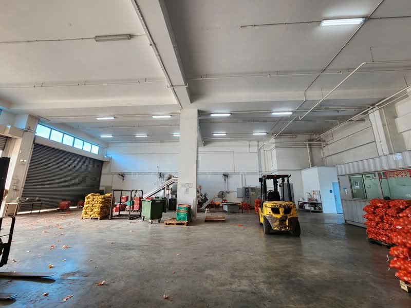URA Land Based Factory. Dormitory Potential. Selling with Tenancy, , 9,536 sqft, Factory / Workshop (B2) For Sale, by Dolly NG, 500063107 - Interior - CommercialGuru.com.sg