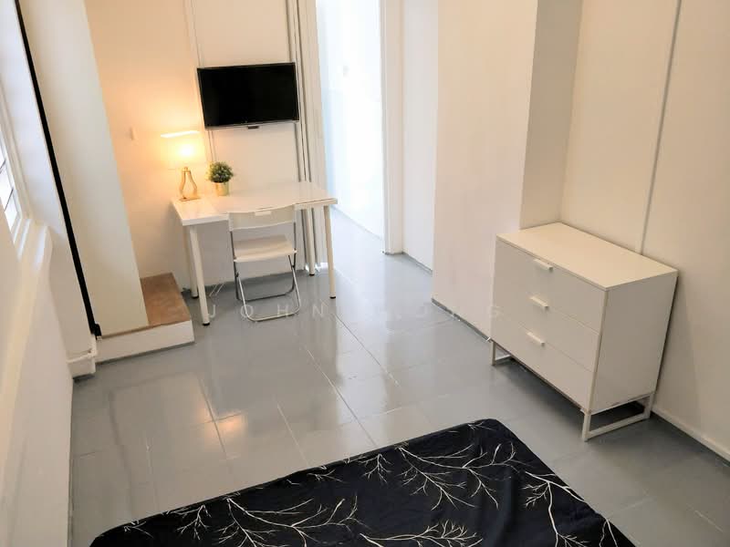 Unique studio with balcony in Lavender Prime location, , Room Rental, 360 sqft, Town House For Rent, by John Wong, 500063109 - Interior - PropertyGuru.com.sg
