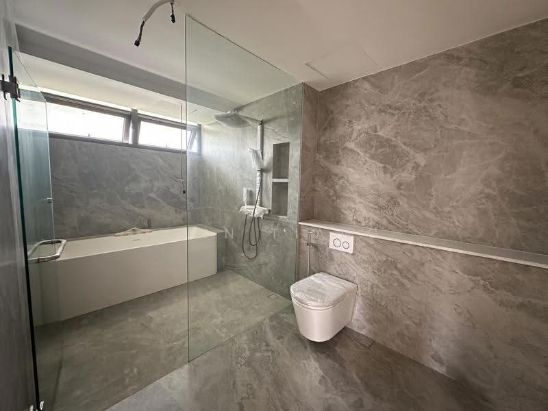 ❤️GIANT⚡️Brand New 5 Lvls Corner Terrace Near Kovan MRT w Pool, Attic & Lift, Taman Sireh/ Upper Serangoon Road/ Kovan Road, Hougang / Punggol / Sengkang, 6 Bedrooms, 8,147 sqft, Corner Terrace For Sale, by Lynn Tiang, 500063121 - Bathroom - PropertyGuru.com.sg