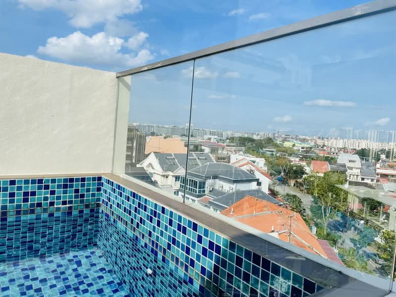 Glasgow Residences Condominium For Sale at S$ 1,700,000 | PropertyGuru Singapore - View